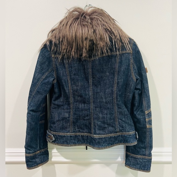 MOSCHINO**Fur Collar Denim Jean Jacket**US 6 $1450 - Picture 6 of 10